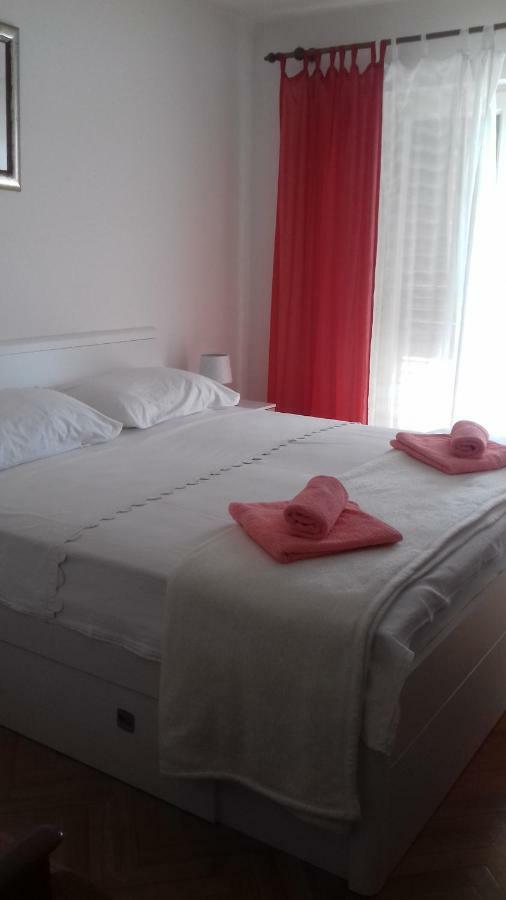 Guesthouse Familija Tariba Supetarska Draga Εξωτερικό φωτογραφία
